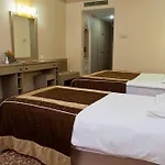 Sergah ホテル 4*