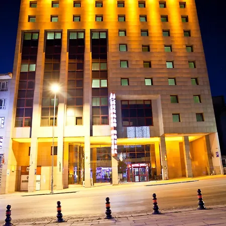 Sergah Hotel 4*